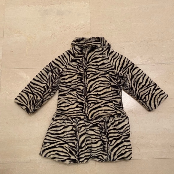 Widgeon Girls Zebra Faux Fur Coat w Hot Pink Faux Fur Lining w Black Bows/ 3T - Picture 7 of 8